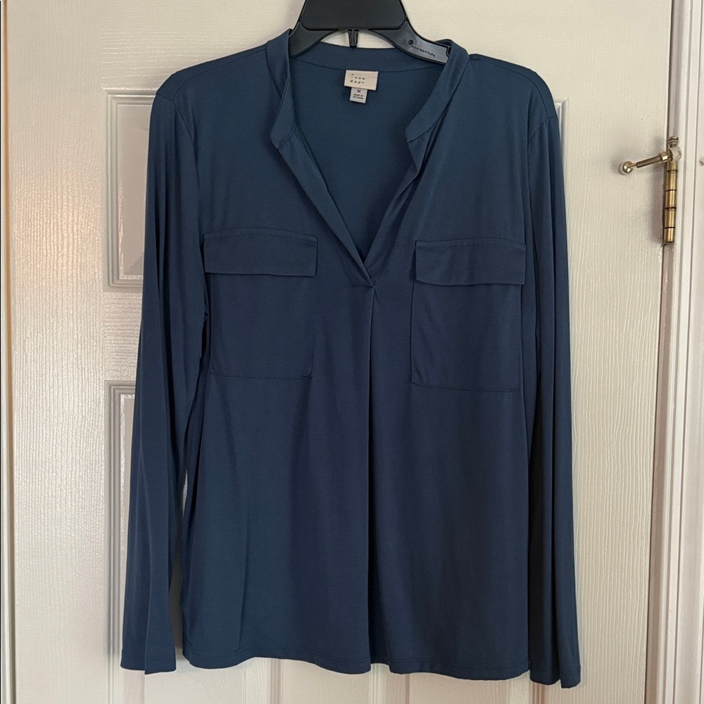 A New Day Blue Women's v-Neck Blouse